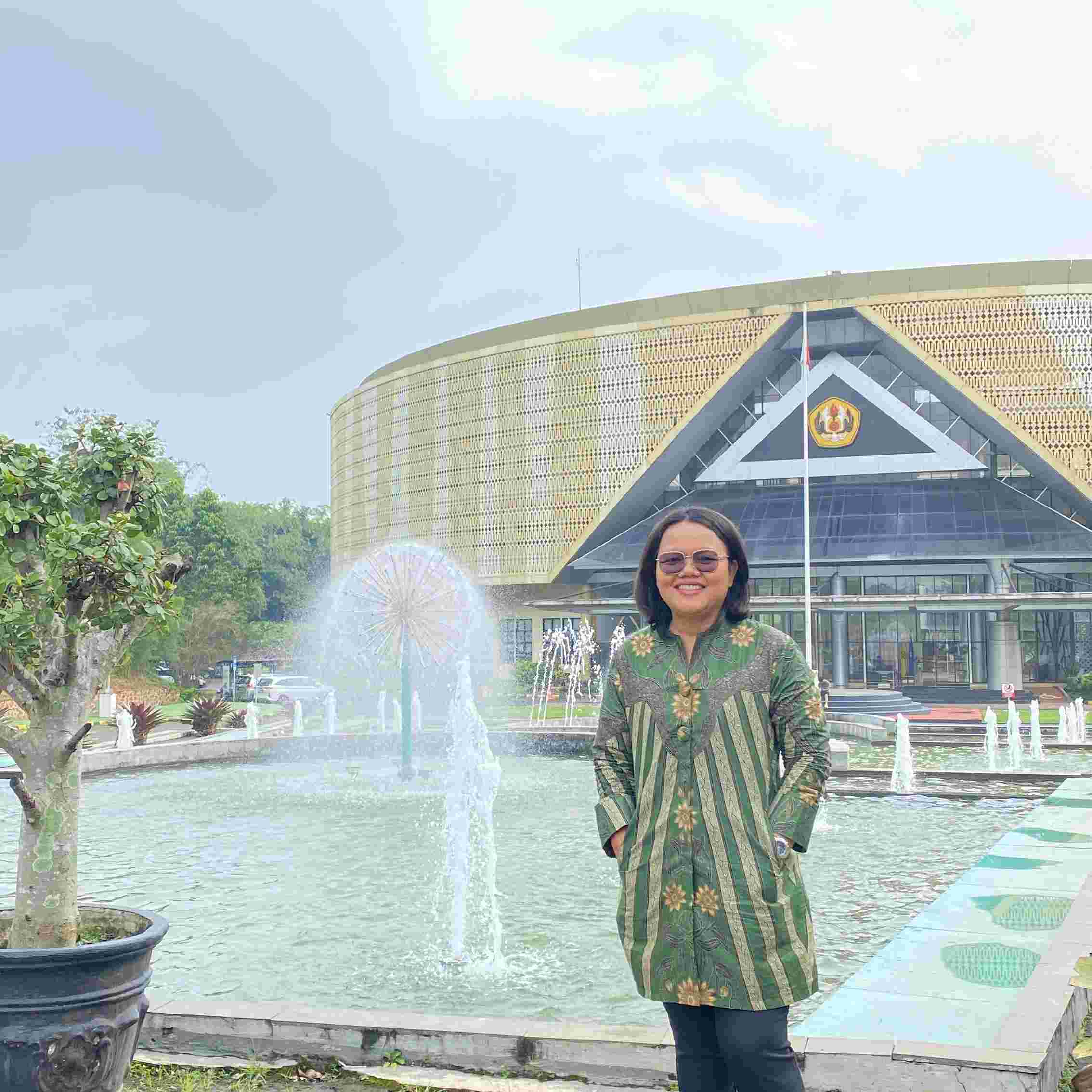 Foto SUMINAH